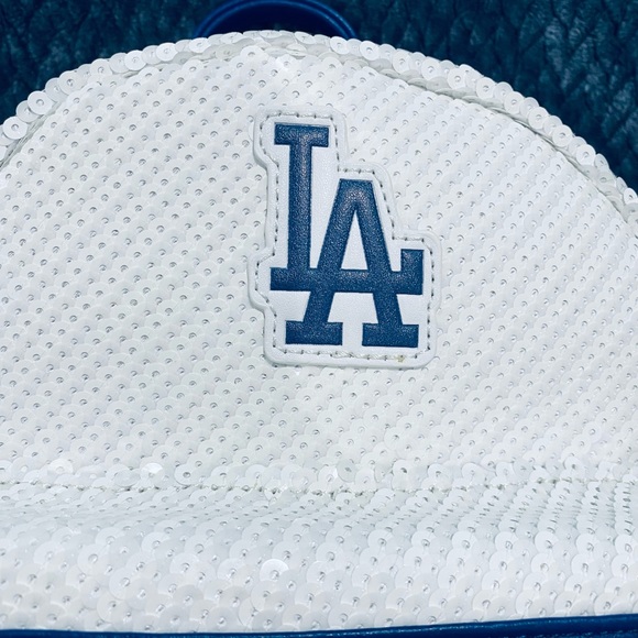 ⚾🌟 LIMITED EDITION⚾🌟 LOUNGEFLY MLB LOS ANGELES DODGERS SEQUIN MINI BACKPACK - Picture 5 of 13